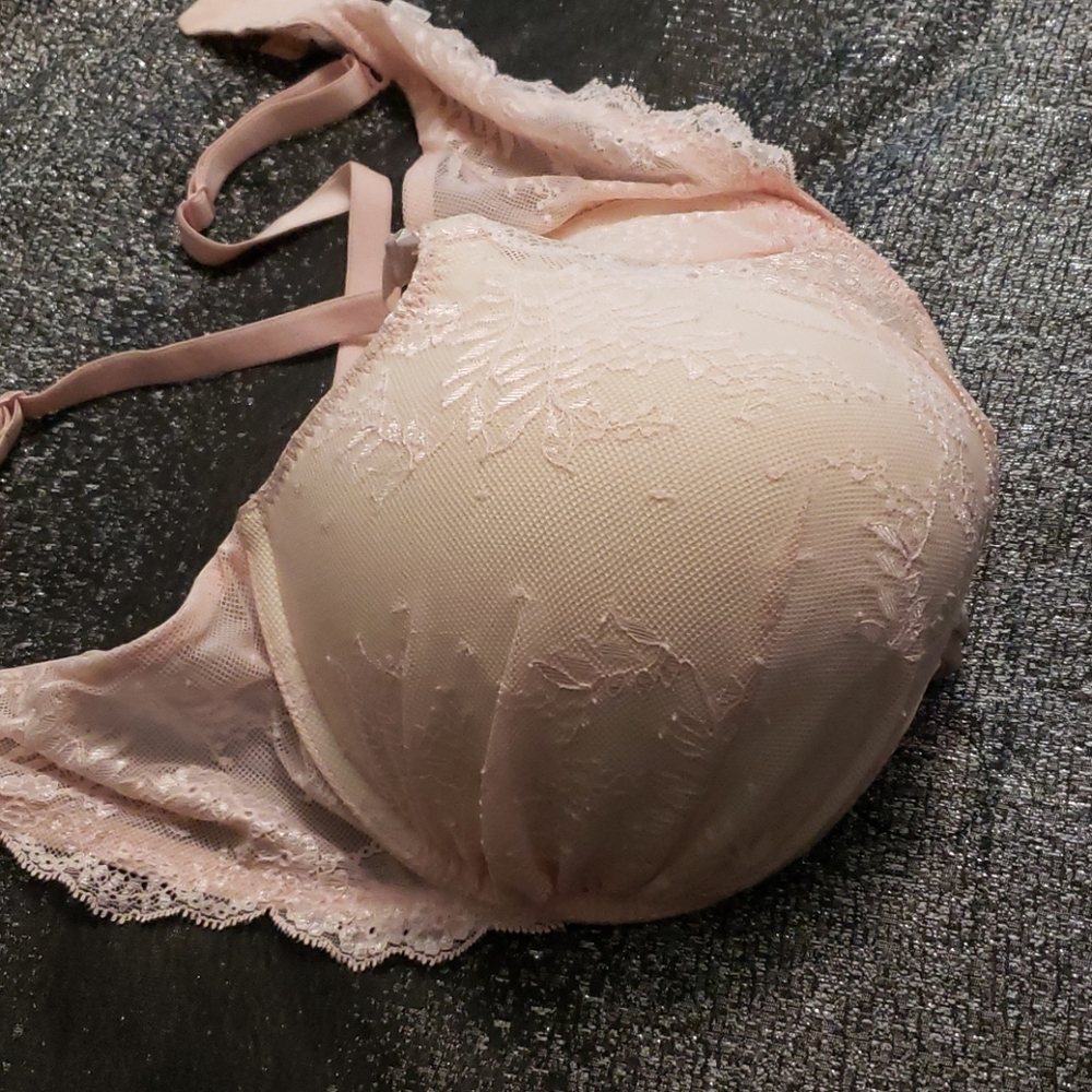Victoria Secret Bra💝*SOLD